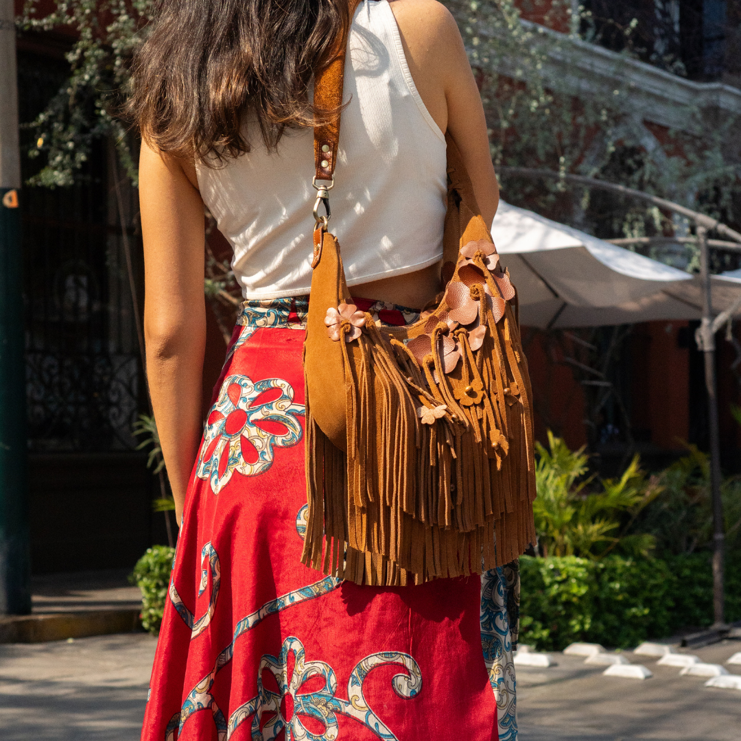 Moda Sostenible: La Importancia de Elegir Diseños Artesanales y Eco-Amigables