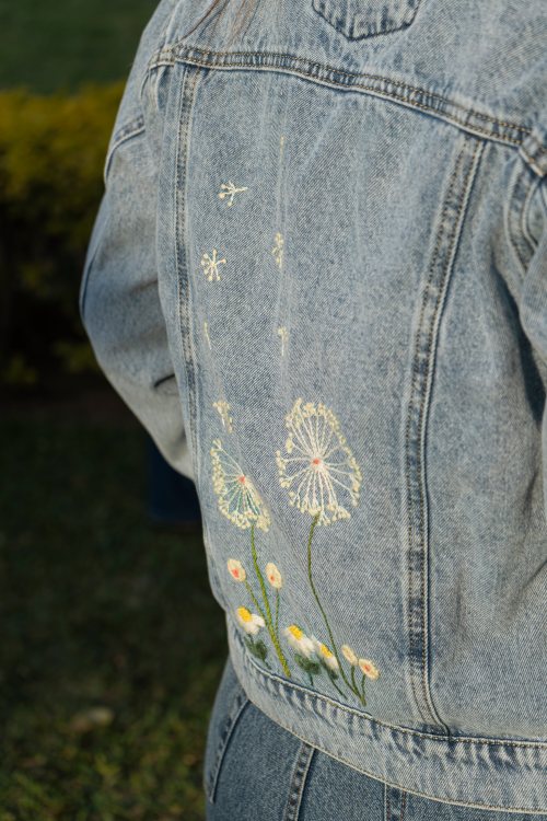 Casaca Denim Bordada