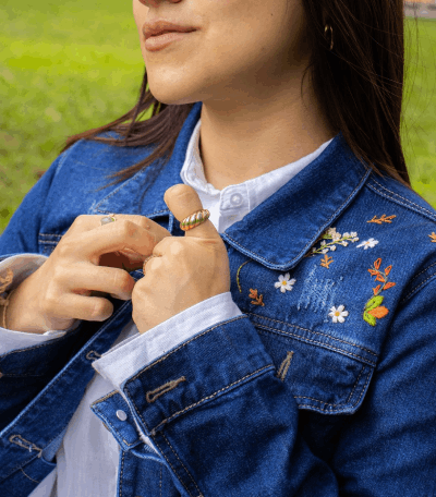 Casaca Denim Bordada